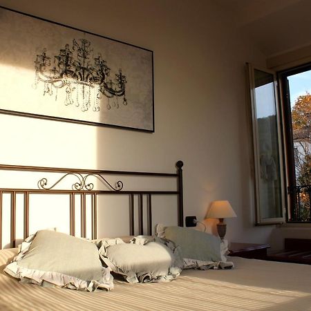 B&B Villa Regina Brunate Exteriör bild