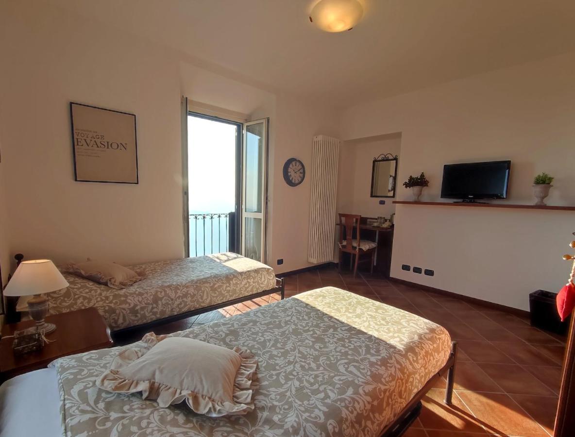 B&B Villa Regina Brunate Exteriör bild