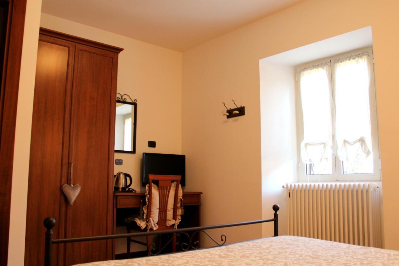 B&B Villa Regina Brunate Exteriör bild