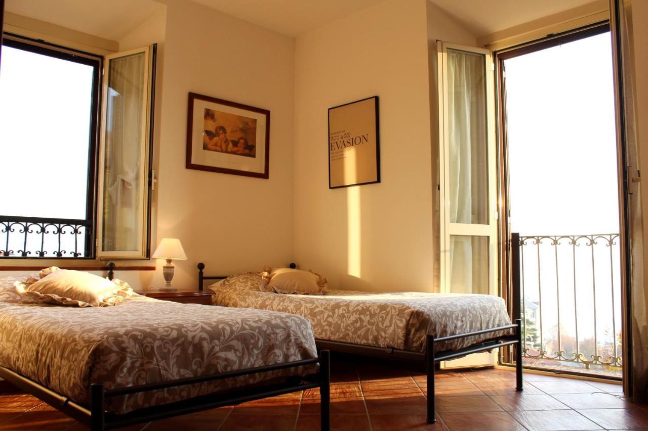 B&B Villa Regina Brunate Exteriör bild